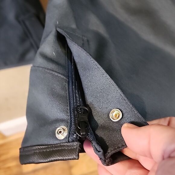 Volcom pants small excellent condition - Picture 9 of 10